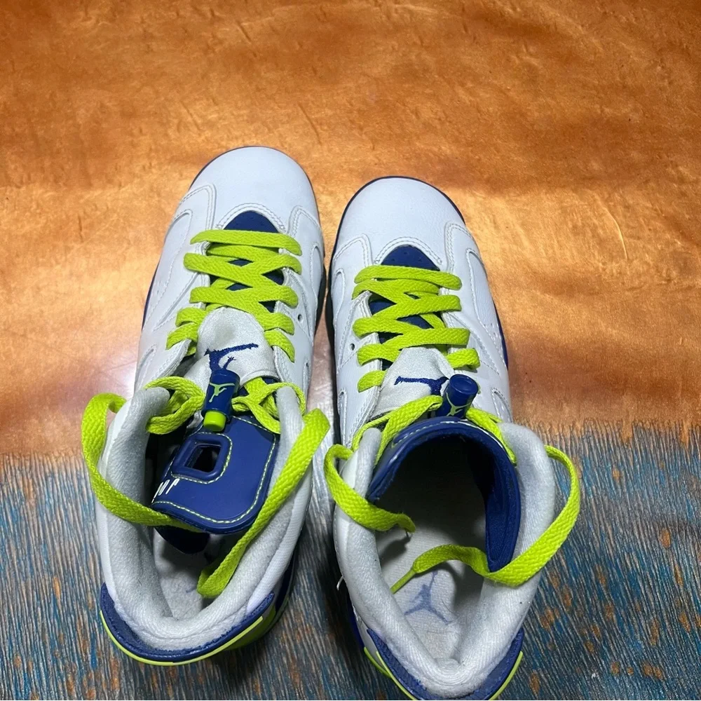 Jordan 6 Retro Fierce Green Basketball Athletic Shoes White Blue Size 6Y